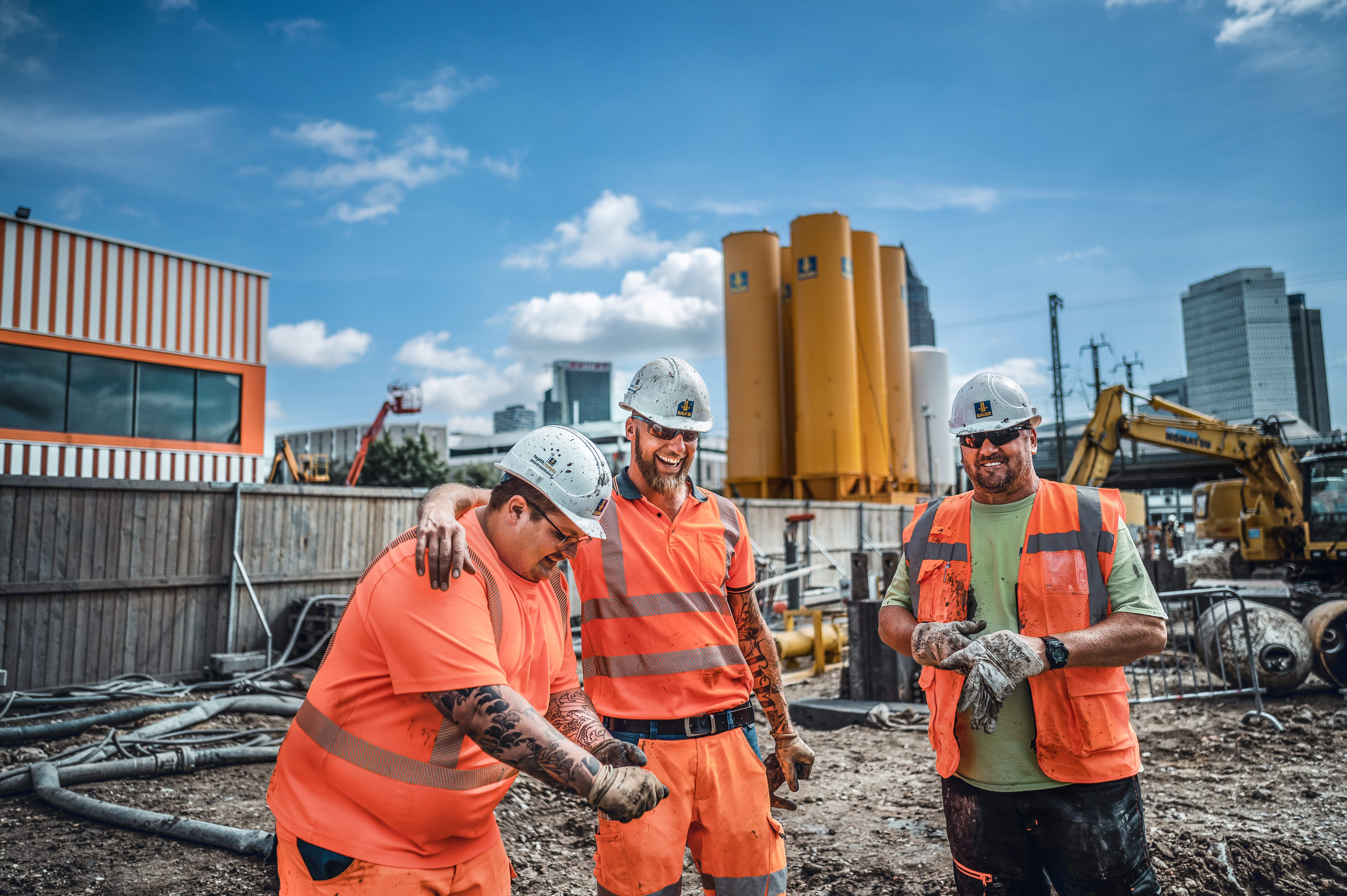  Hungary is looking for construction site personnel.